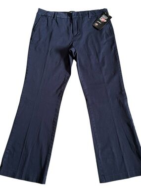 NWT Dickies Perfect Shape Pant Bootcut Bi-Stretch Fabric Size 16/33 Regular
